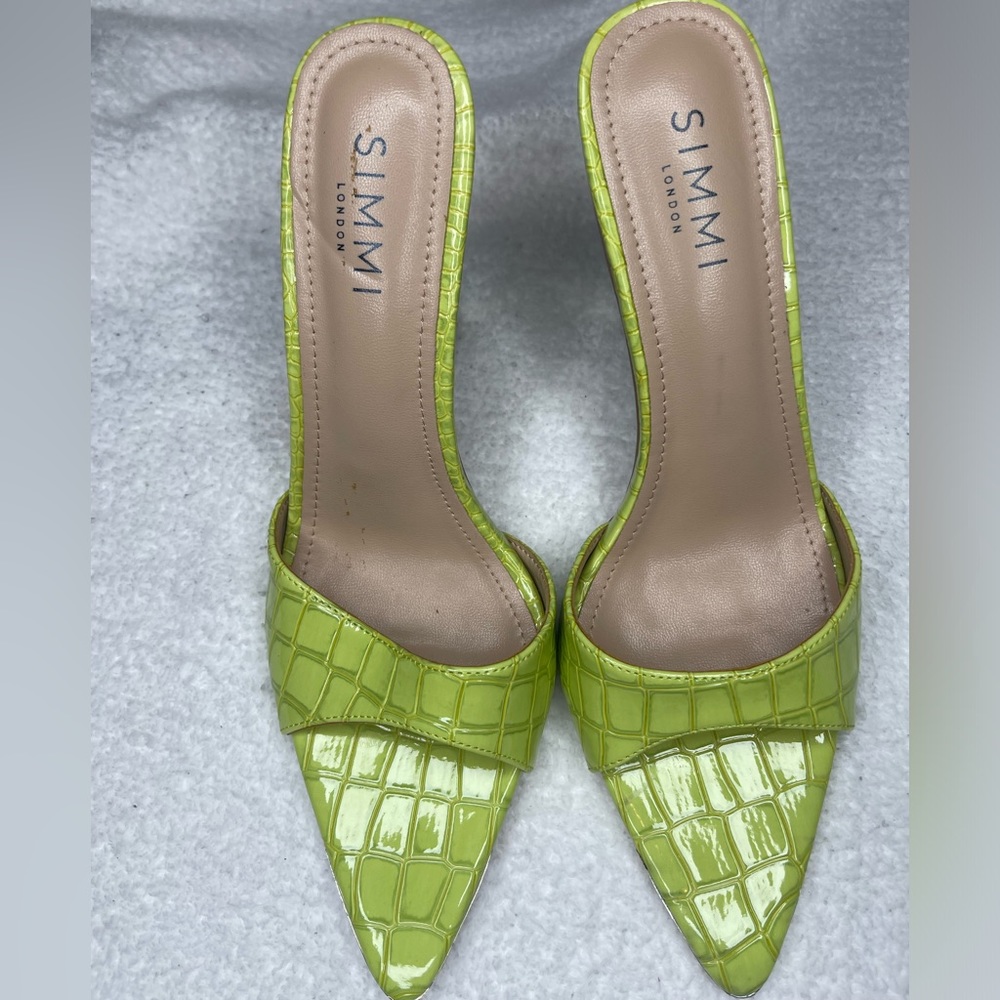 Croc This Way Heels